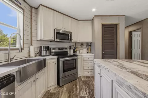 8676 NW County Road 274, Altha, FL 32421 photo 9