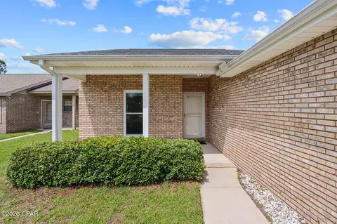 816 E 24th St, Lynn Haven, FL 32444 photo 4