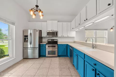 816 E 24th St, Lynn Haven, FL 32444 photo 9
