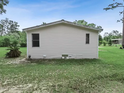 10461 NW 1st St, Bristol, FL 32321 photo 34
