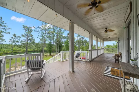 Exterior - 24197 NW Pine Tree Trl, Fountain, FL 32438 photo 5 of 13