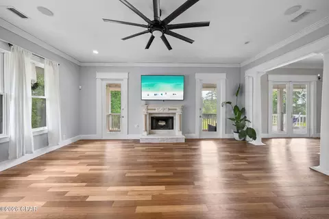 Living - 24197 NW Pine Tree Trl, Fountain, FL 32438 photo 5 of 11