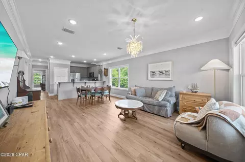 7679 Market St, Southport, FL 32409
