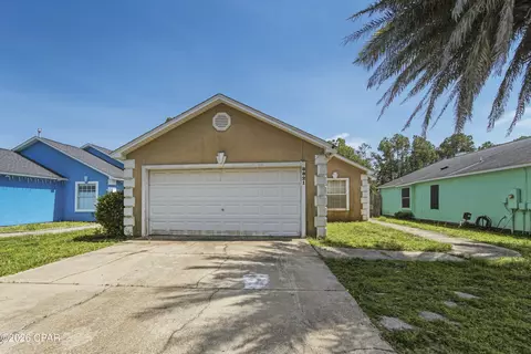 8821 Georgette St, Panama City Beach, FL 32407