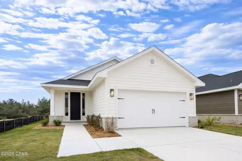 7108 Traditions Dr, Panama City, FL 32404