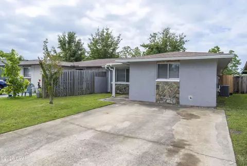 1029 Bradley Cir, Lynn Haven, FL 32444