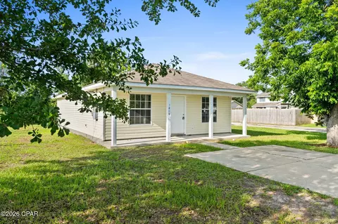 3808 E 9th St, Panama City, FL 32401
