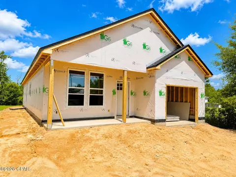 5663 Maude Rd, Panama City, FL 32404