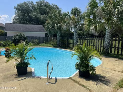 4550 La Jolla, Pensacola, FL 32504