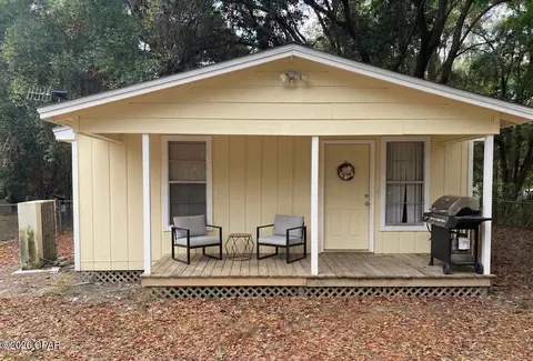 40 Anns Aly, Quincy, FL 32351