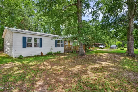 2414 Highway 77, Chipley, FL 32428