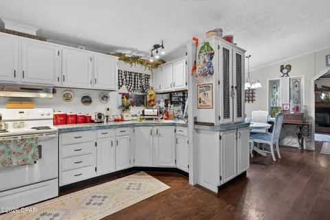 2414 Highway 77, Chipley, FL 32428 photo 11