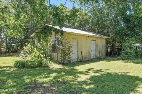 Exterior - 1561 Snell Rd, Chipley, FL 32428 photo 7 of 8