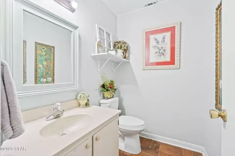 Bath - 1561 Snell Rd, Chipley, FL 32428 photo 3 of 4