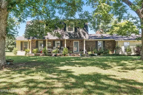 1561 Snell Rd, Chipley, FL 32428