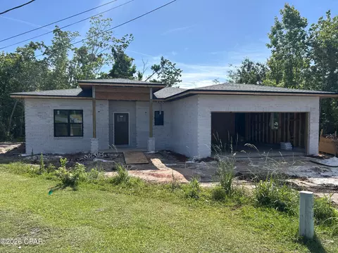 4010 E 9th St, Panama City, FL 32404