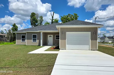 635 N 11th St, Panama City, FL 32404