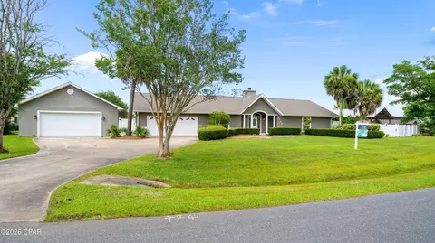 2730 Ferol Ln, Lynn Haven, FL 32444