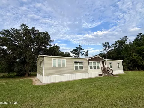 4727 Georgia Rd, Greenwood, FL 32443