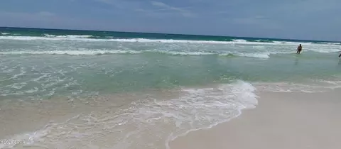 31 4s 14w #14W, Panama City, FL 32408