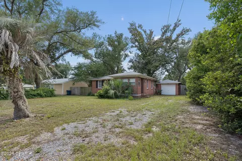 111 N Marie Dr, Panama City, FL 32401