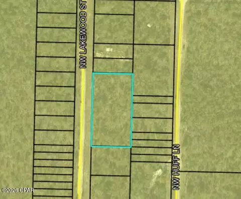 11826 Gardenia St, Fountain, FL 32438