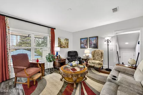 Living - 700 2nd St, Chipley, FL 32428 photo 5 of 6