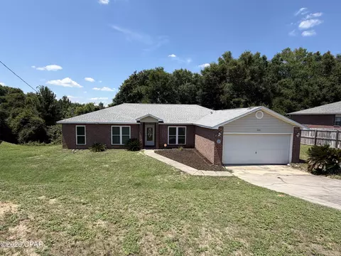 Exterior - 336 Egan Dr, Crestview, FL 32536 photo 2 of 8