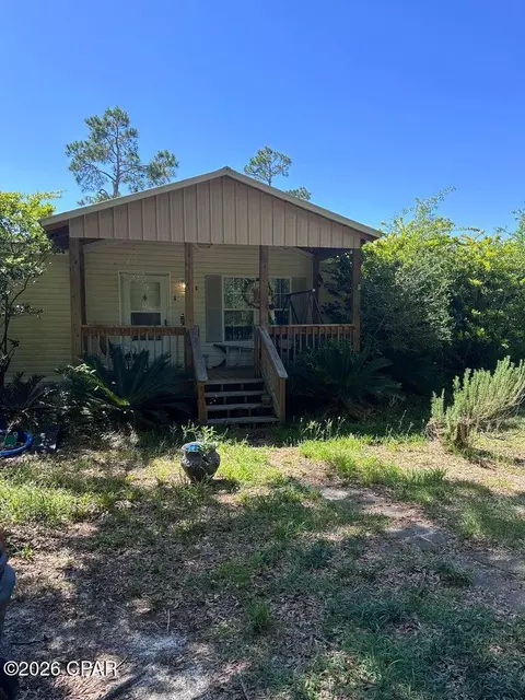 1015 NW Barksdale Ln, Fountain, FL 32438