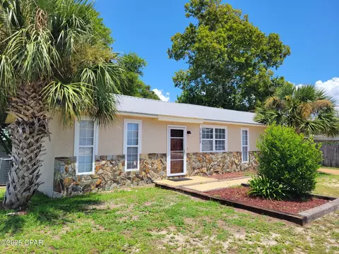 7008 Sunset Ave, Panama City, FL 32408