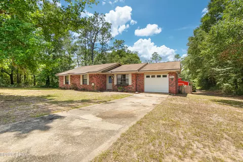 3918 Bricknell Ave, Chipley, FL 32428