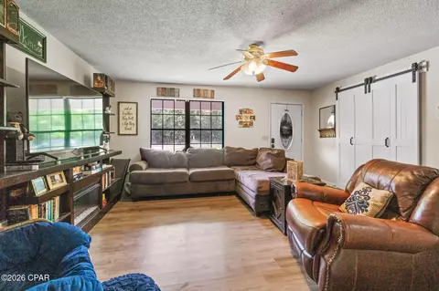 Living - 940 Jamie Dr, Chipley, FL 32428 photo 1 of 1