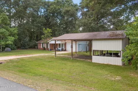 Exterior - 940 Jamie Dr, Chipley, FL 32428 photo 1 of 5