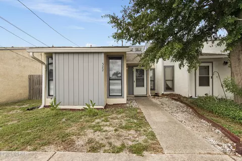 522 Arrow St, Panama City, FL 32404