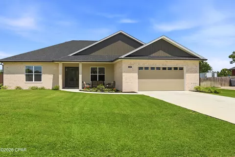 3409 Nautical Dr, Southport, FL 32409
