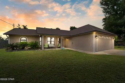 2921 Marron Dr, Panama City, FL 32405