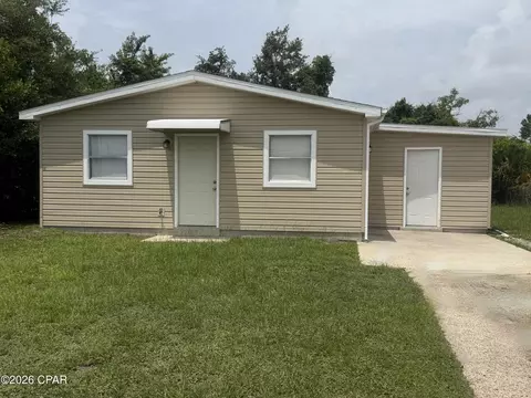 923 School Ave, Panama City, FL 32401