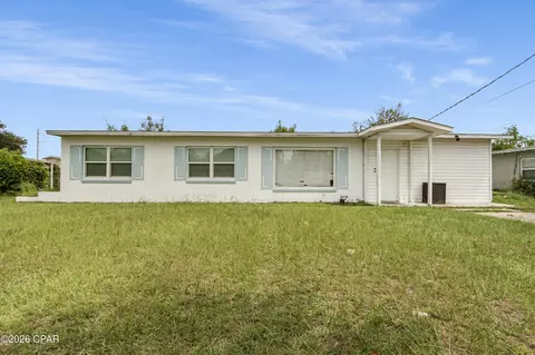2500 W 20th St, Panama City, FL 32405