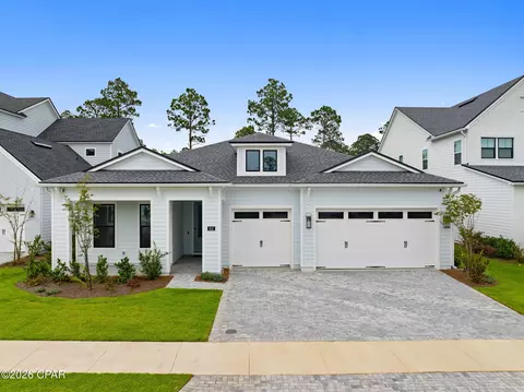 912 Camp Fire Cir, Panama City Beach, FL 32413