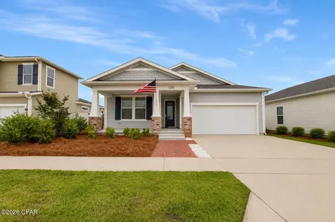 2216 Calamint St, Panama City, FL 32405