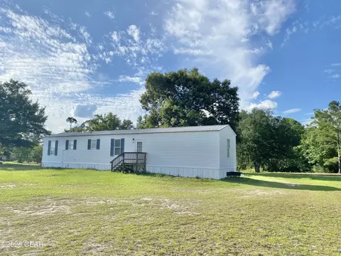 352 Michael St, Wewahitchka, FL 32465