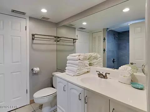 775 Gulf Shore Dr #2015, Destin, FL 32541