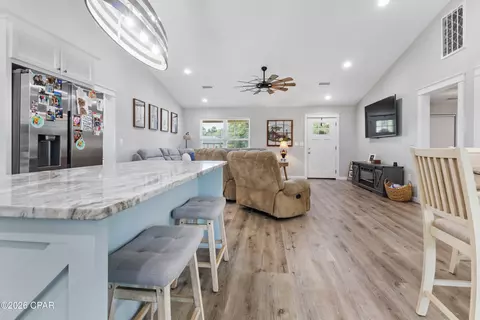 Entry Way - 2148 Jensen Pl, Chipley, FL 32428 photo 1 of 1