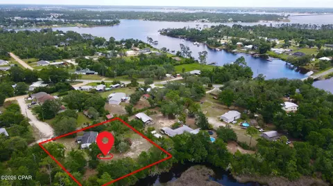 1125 Donald Penny Dr, Southport, FL 32409