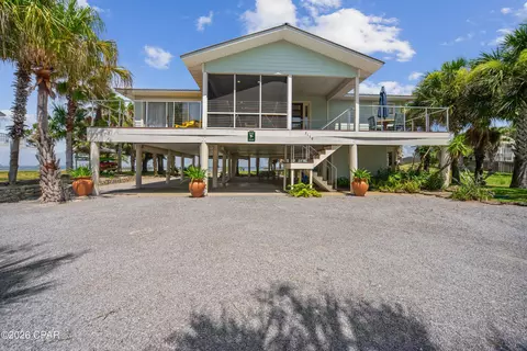 7110 Leeward St, Port St Joe, FL 32456