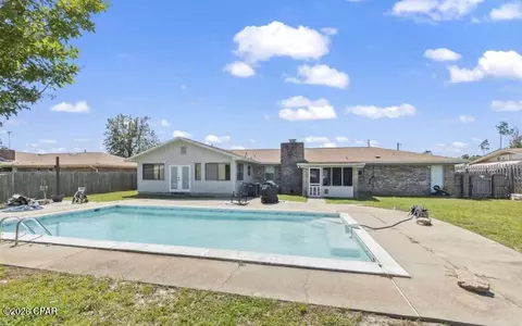 1331 W Park Ln, Panama City, FL 32404