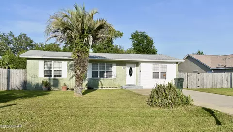 507 Michigan Ave, Lynn Haven, FL 32444