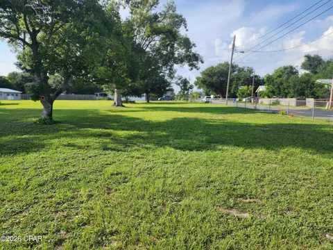 2439 Game Farm Rd, Panama City, FL 32405