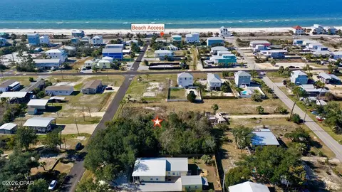 10 Ponce De Leon St, Port St Joe, FL 32456
