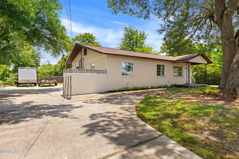 920 Mulberry Ave, Panama City, FL 32401